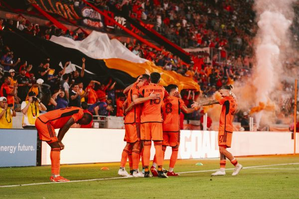 Dynamo Extend Home Unbeaten Streak Against FC Dallas